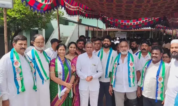 మార్కాపురం మున్సిపల్ చైర్మన్ అభ్యర్థిగా డాక్టర్ సి. కనకదుర్గ నామినేషన్