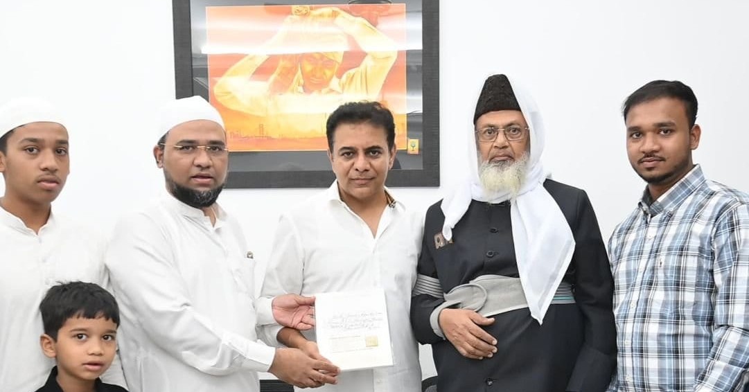 విద్యార్థుల కోసం ఆదర్శ నిర్ణయం తీసుకున్న అబ్దుల్ ముఖీత్ - కేటీఆర్ ప్రశంసలు