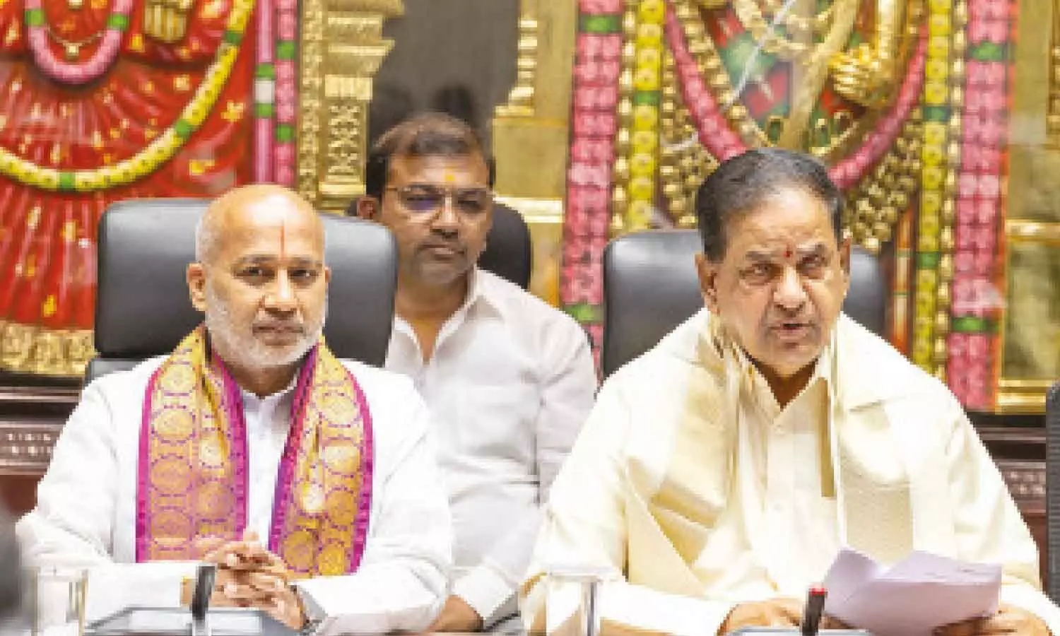 సమిష్టి కృషితో శ్రీవారి నవరాత్రి బ్రహ్మోత్సవాలు విజయవంతం: టీటీడీ చైర్మన్ బీఆర్ నాయుడు