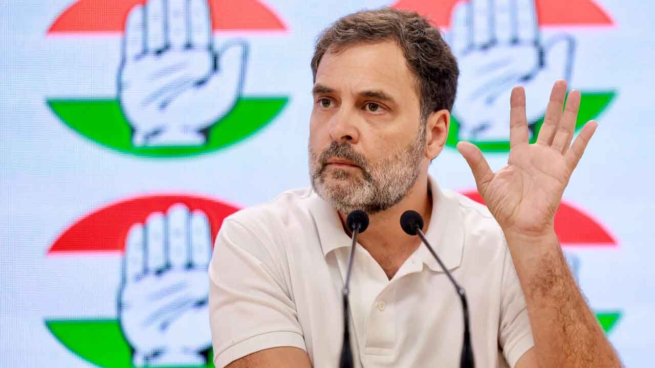 Rahul Gandhi Calls on Youth to Join Delhi March