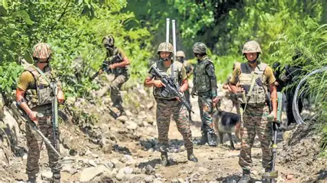 Punjab Police Bust Spy Network Accused of Sharing Indian Military Movements With Pakistan