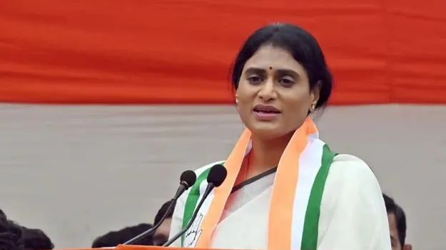 విజయవాడలో మోదీ ప్రభుత్వంపై షర్మిల విమర్శలు