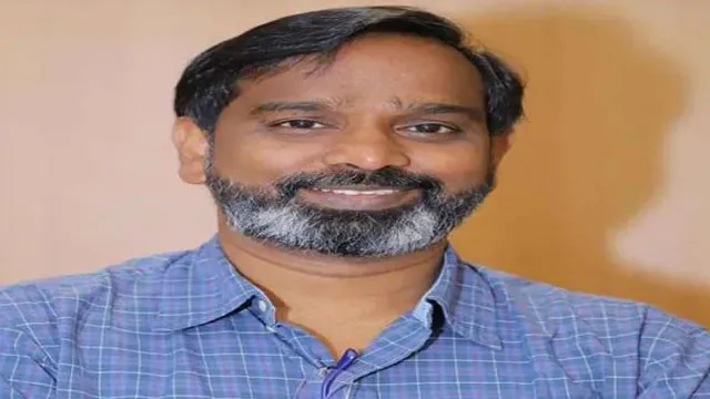 ఐఐటీ విద్యార్థి ఆత్మహత్య: డీన్ పదవి నుంచి ప్రొఫెసర్ సూర్యనారాయణ తొలగింపు