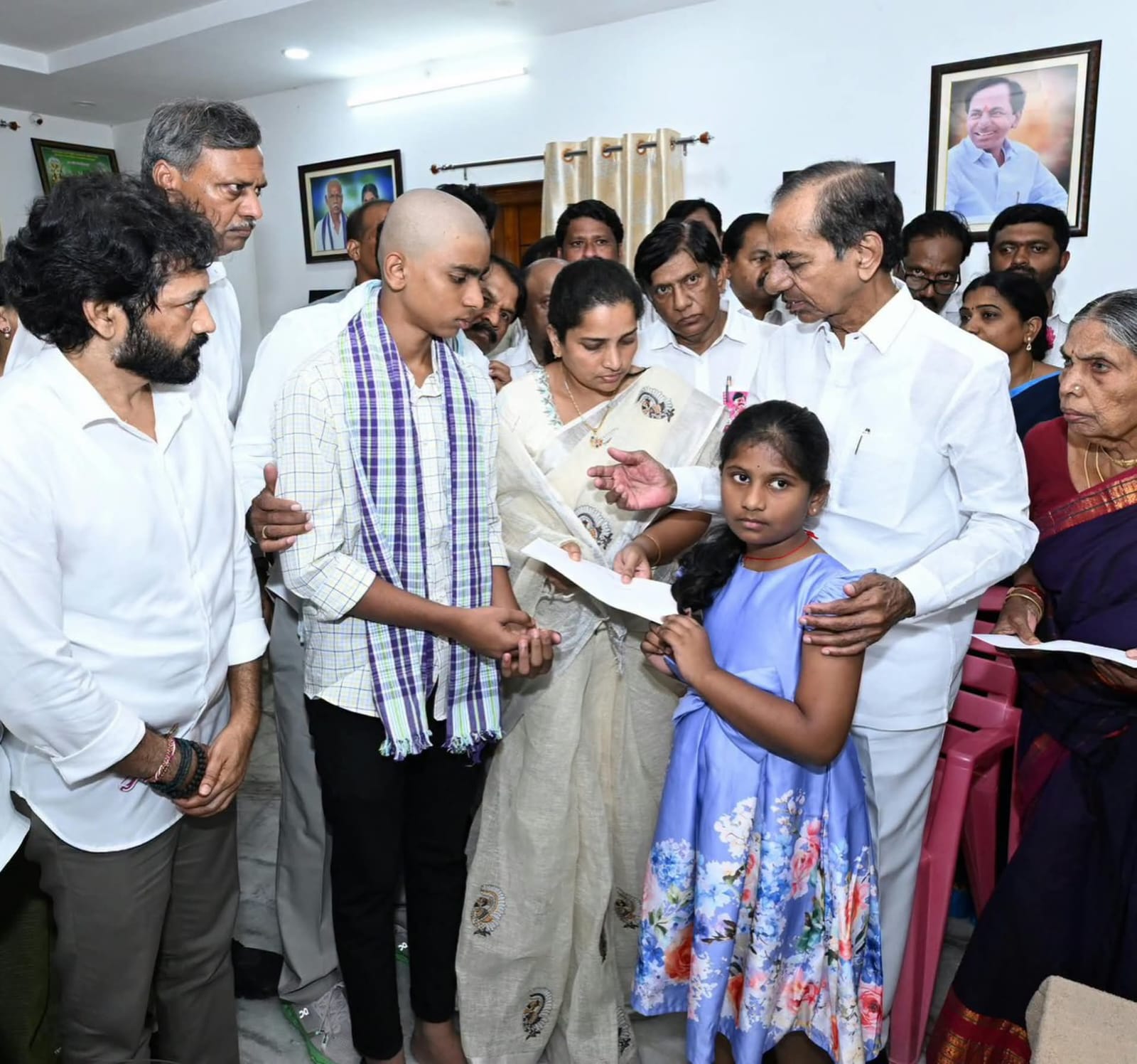 పెద్ది కుటుంబంకు కేసిఆర్ పరామర్శ