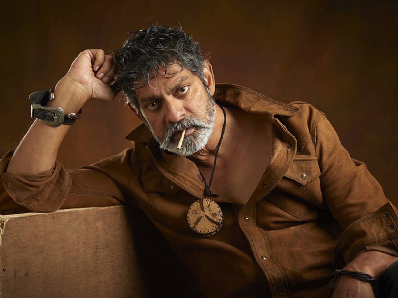 జగపతి బాబు కెరీర్ మార్పు వెనుక అసలు కథ ఏమిటి?
