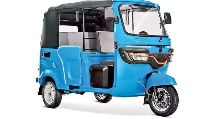 E-Rickshaws Switched Off via App… Panic in Delhi