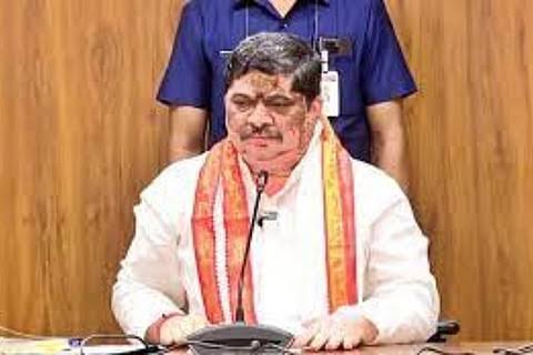Ponnam Prabhakar Slams FIR Against Rahul Gandhi