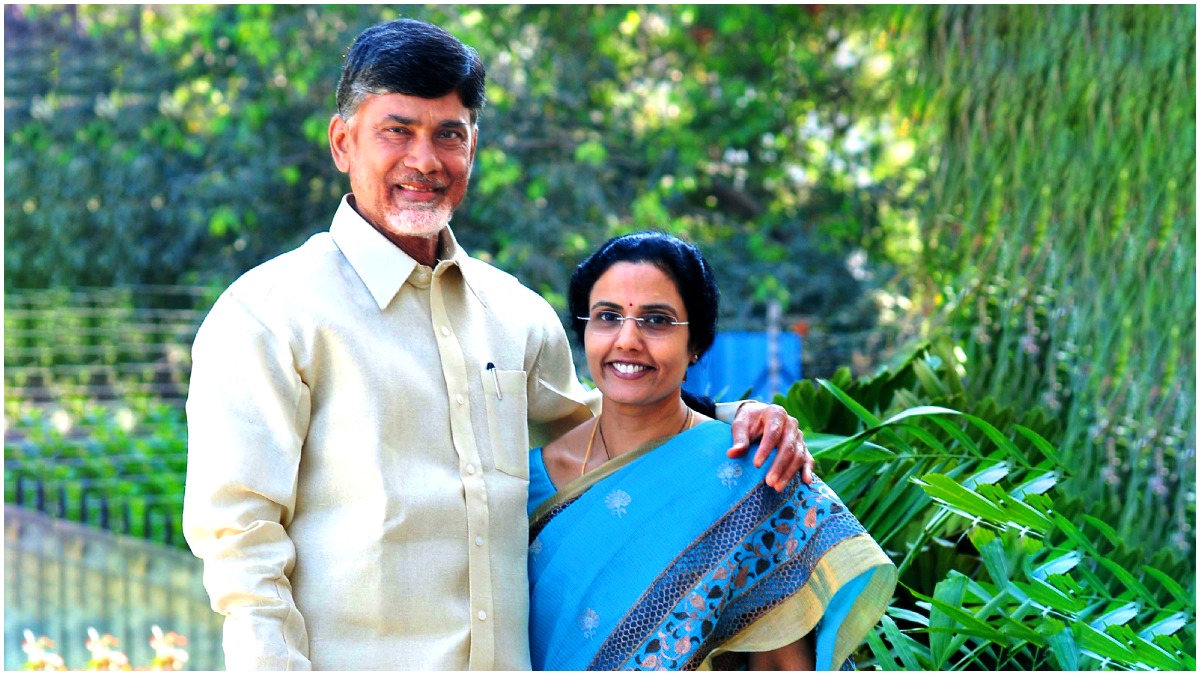 భువనేశ్వరి స్ఫూర్తిదాయక వ్యక్తి అని చంద్రబాబు కొనియాడారు