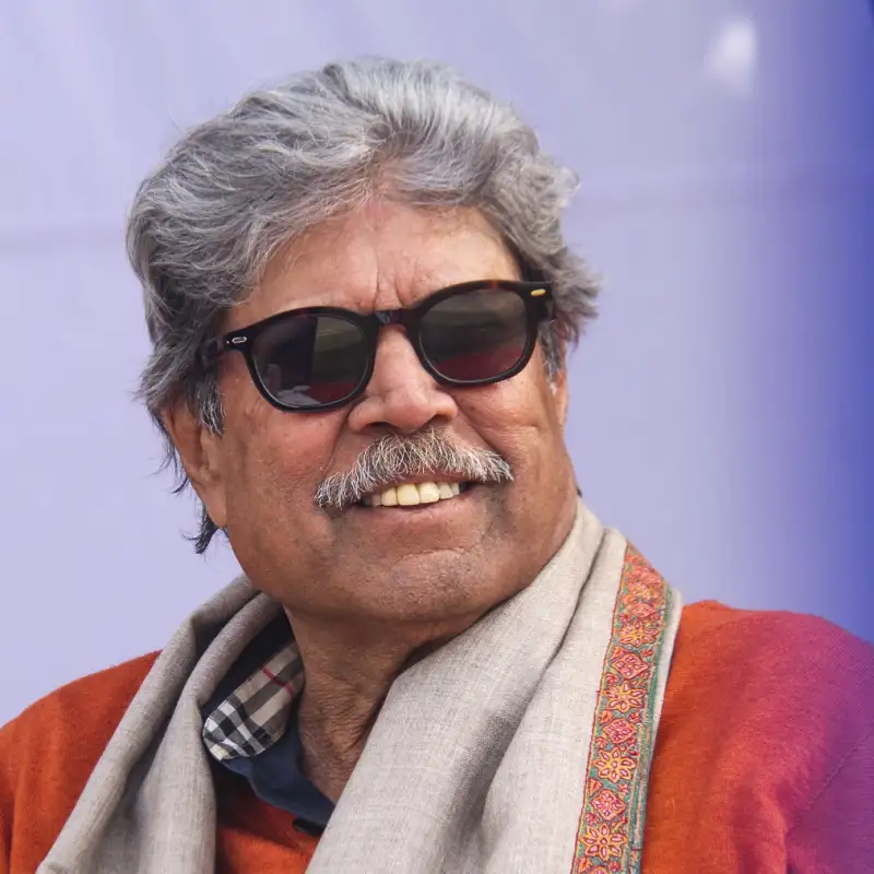 స్కూల్ యాజమాన్యంపై కపిల్ దేవ్ ఫైర్..