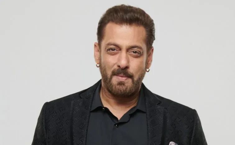 Salman Khan’s Bigg Boss 20 Moment Sparks Buzz: ‘Let People Troll, Judge or Talk’