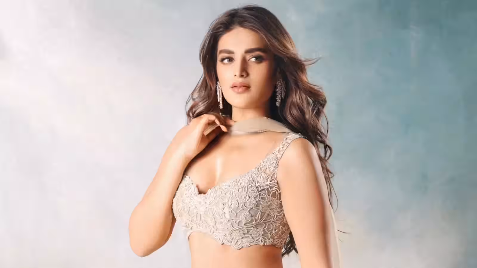 ED Notices Issued to Nidhhi Agerwal..