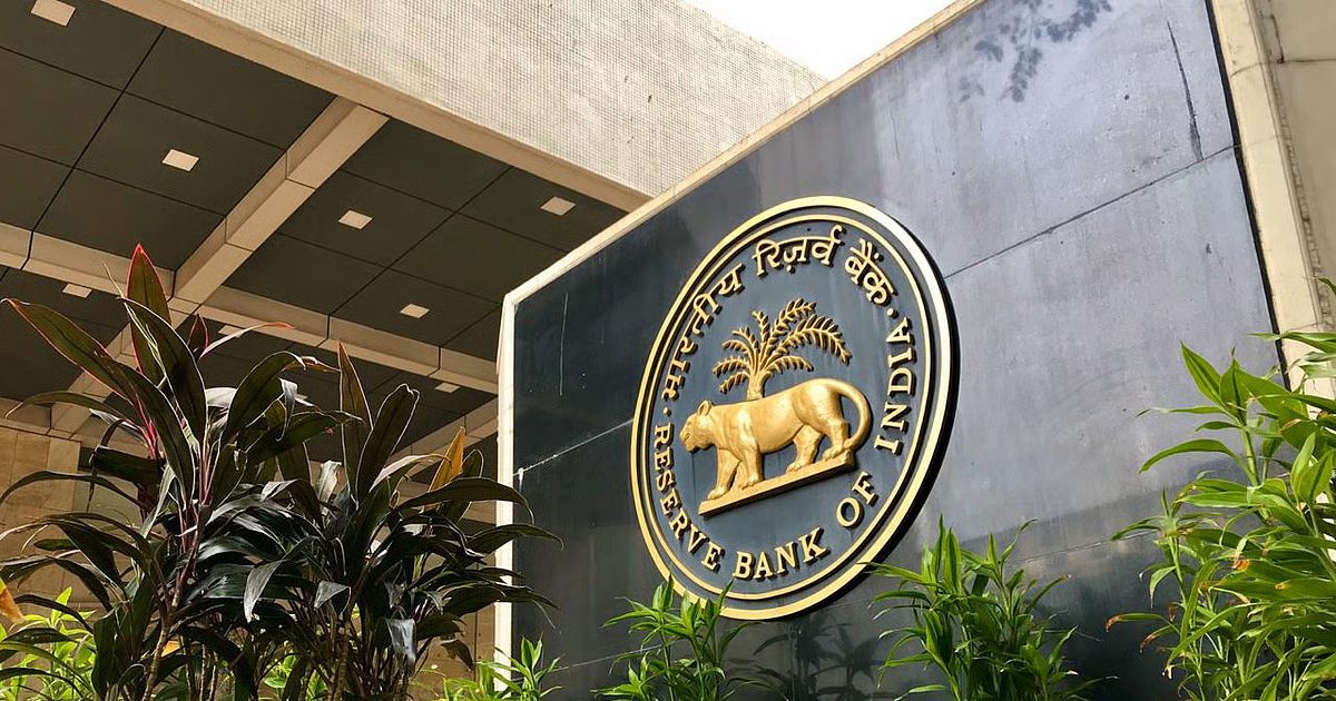 Government Once Again Turns to Borrowings