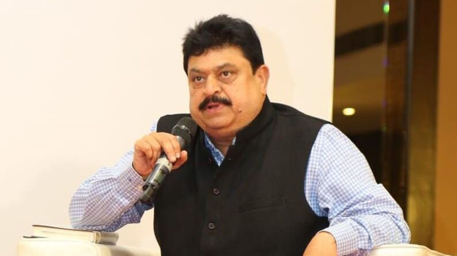 జాబ్‌ క్యాలెండర్‌ ఎక్కడ? కాంగ్రెస్‌పై బీజేపీ ఫైర్‌