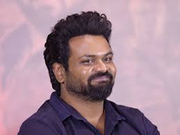 Manchu Manoj Makes Shocking Comments on Family Issue
