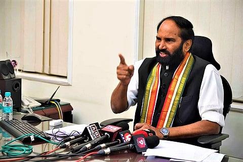 Opposition Creating Unnecessary Hype Over Paddy Procurement: Minister Uttam Kumar Reddy!