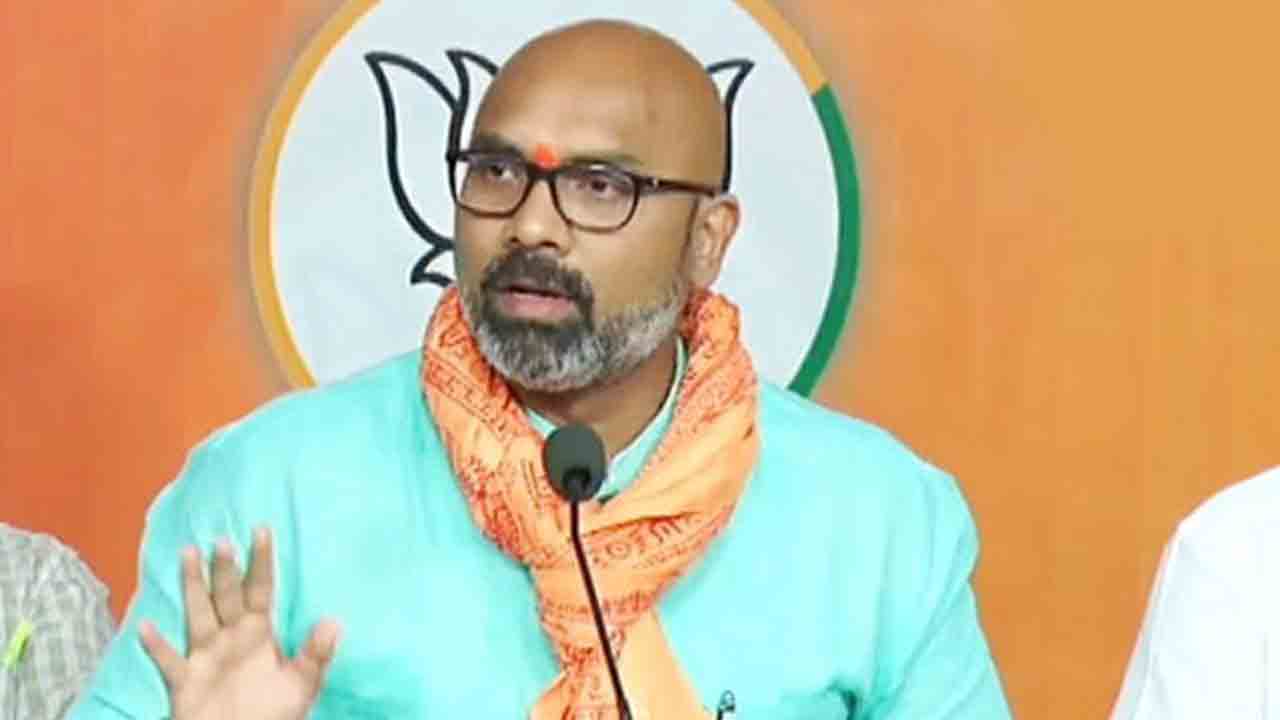 Dharmapuri Arvind Targets Revanth Reddy Over Paddy Procurement Crisis