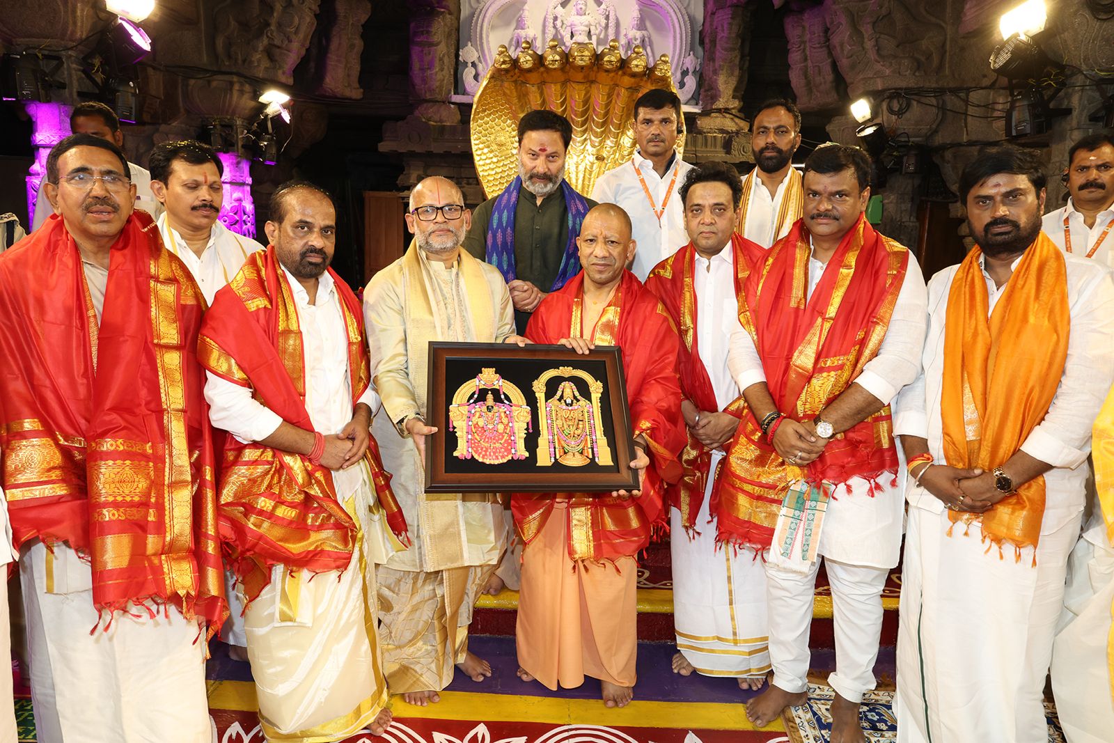తిరుమల శ్రీవారి సేవలో యూపీ సీఎం యోగి ఆదిత్యనాథ్..