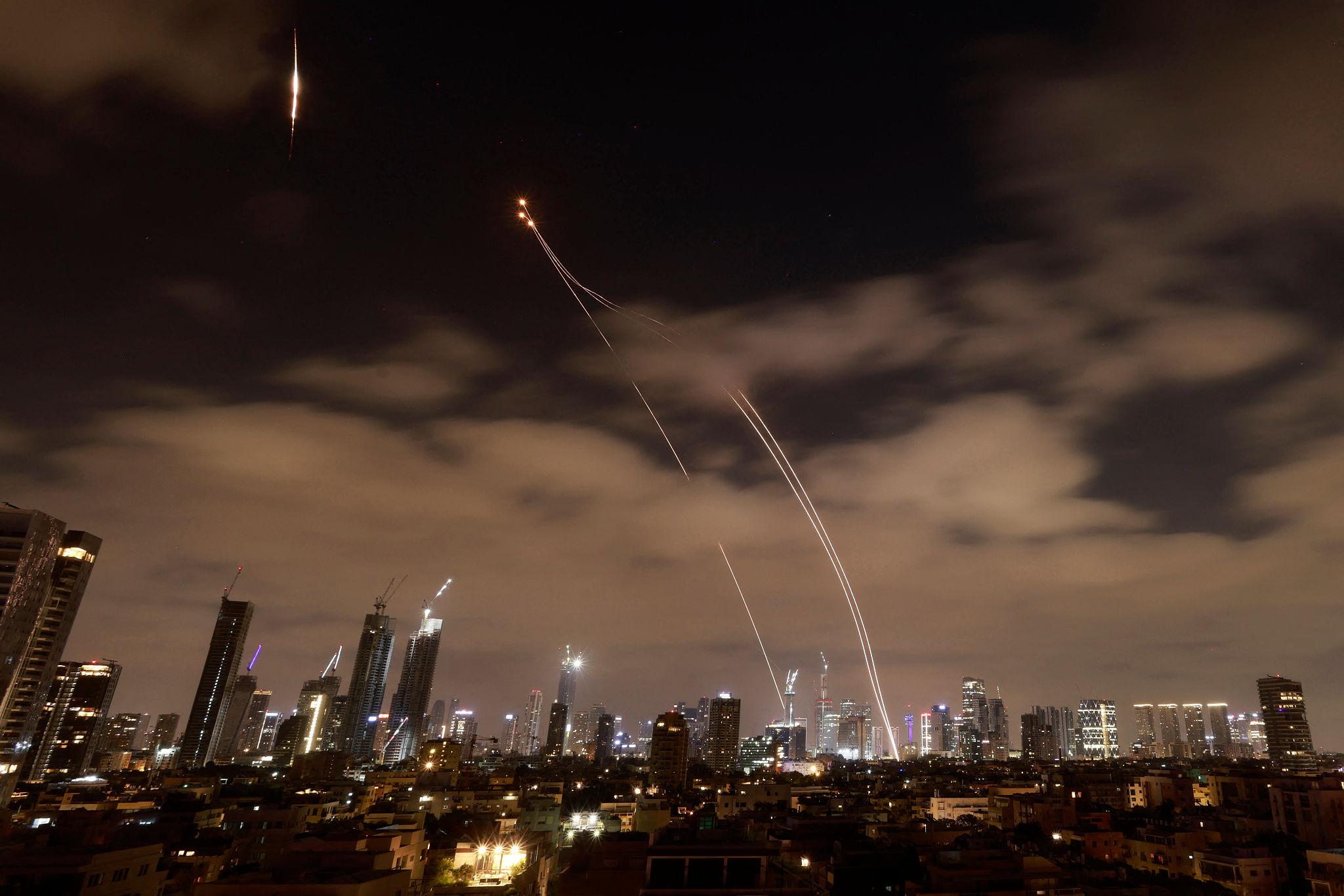 US Missile Stocks Reportedly Depleted Amid Support for Israel in Iran Conflict!