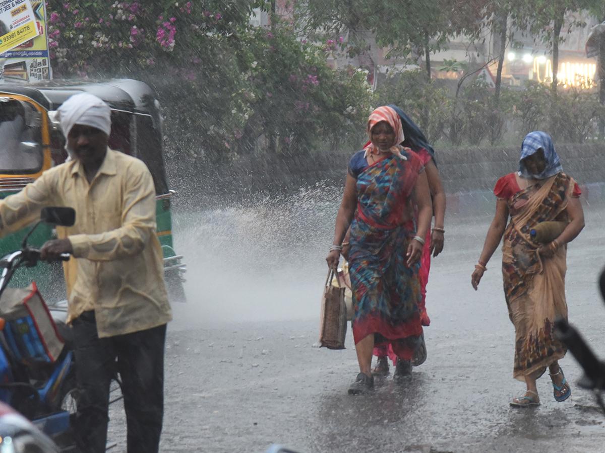 Rain Alert for Several Telangana Districts!