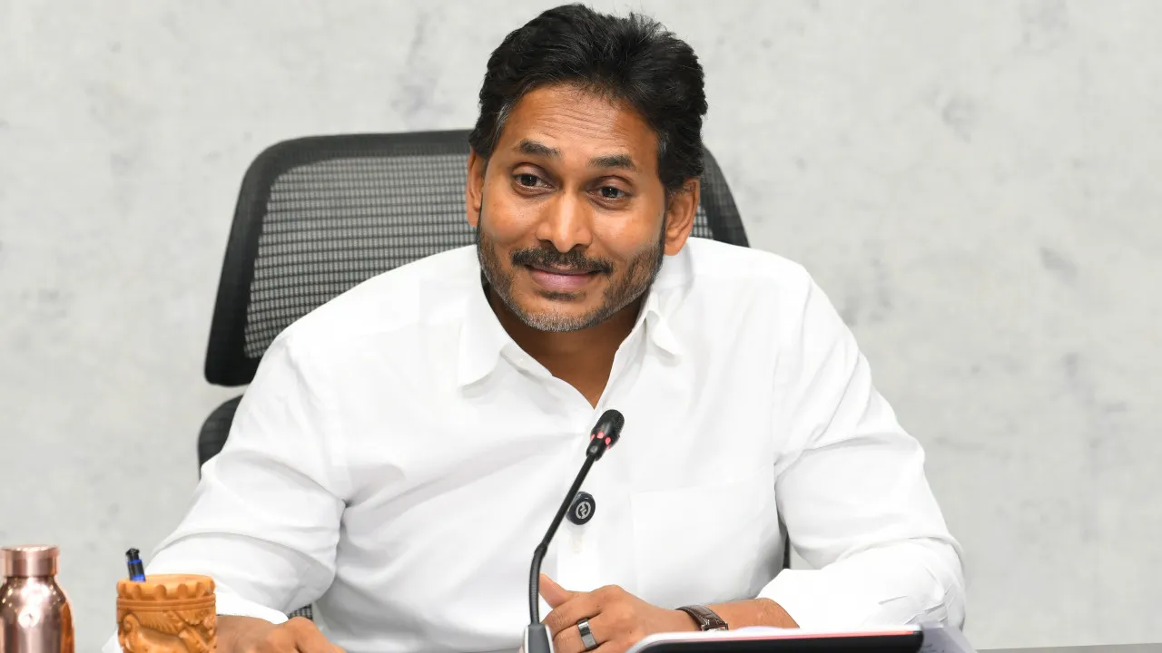 స్థానిక ఎన్నికలకు పారా మిలటరీ భద్రత అవసరం - జగన్