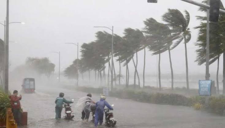 Heavy Rains Wreak Havoc in Keralam.. Five Dead, Two Missing