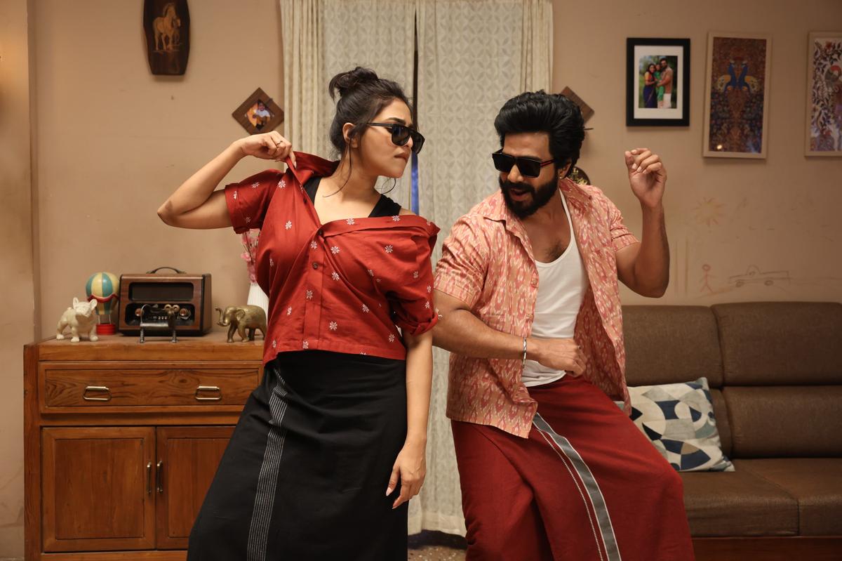 ‘గట్ట కుస్తీ-2’ సక్సెస్, టీమ్కు ప్రత్యేక బహుమతులు