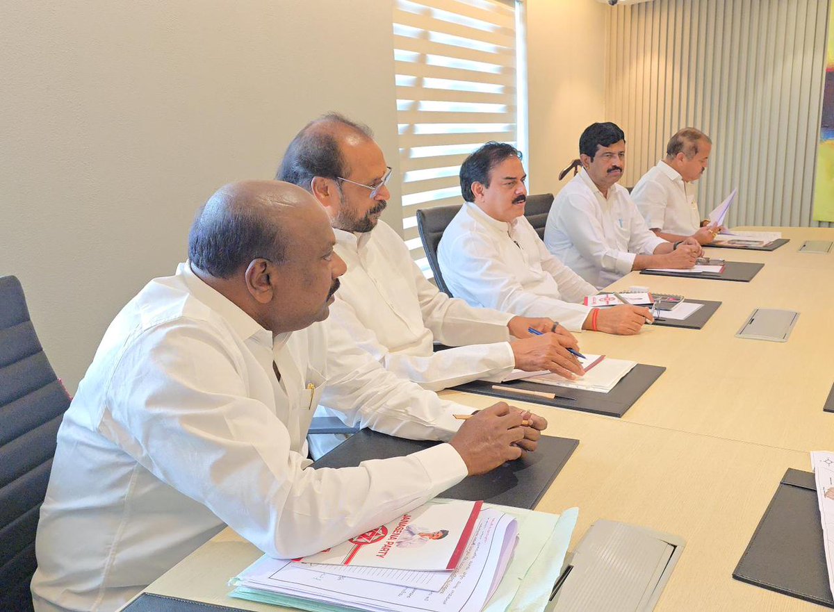 Janasena Committee Meets on Reorganisation of Wards and Divisions in Local Bodies