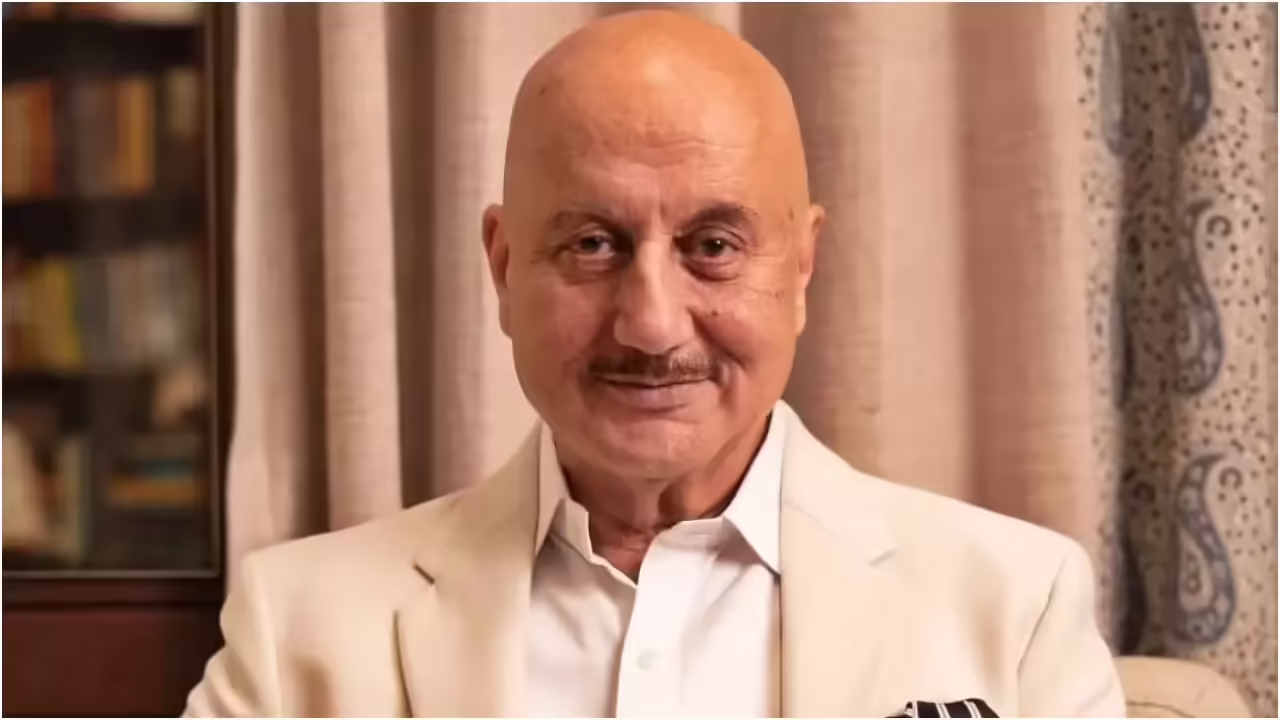 రామ్ మందిరం విరాళాల వివాదంపై అనుపమ్ ఖేర్ కీలక వ్యాఖ్యలు