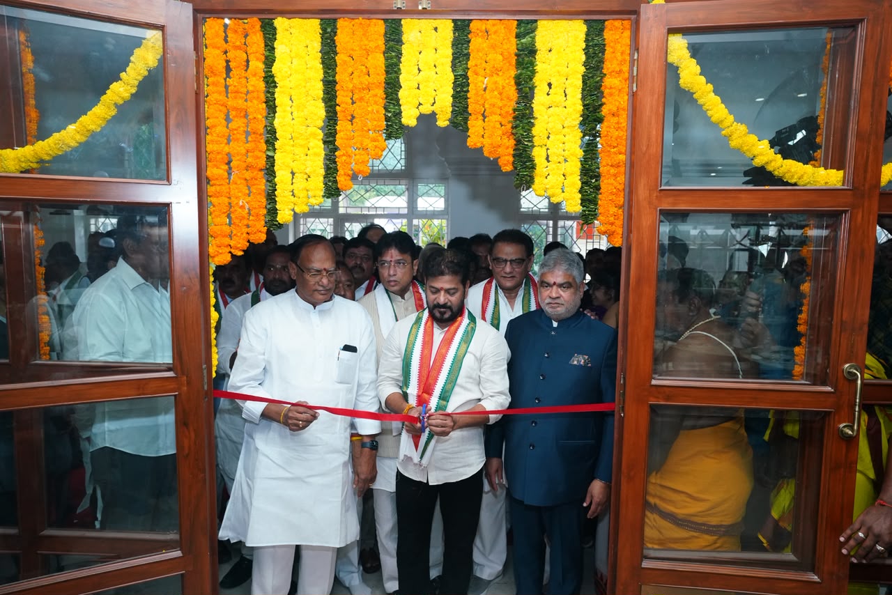 సీఎం రేవంత్రెడ్డి చేతుల మీదుగా ‘దుద్దిళ్ల శ్రీపాద రావు సెంట్రల్ హాల్’ ప్రారంభం..