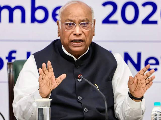 దేశంలోని అన్ని ఎన్నికలు చట్టవిరుద్ధమే - ఖర్గే