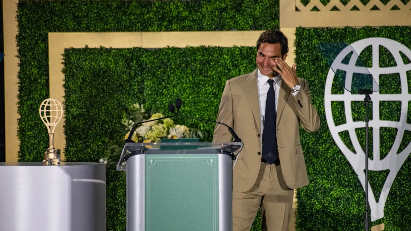 Roger Federer Enters Tennis Hall of Fame..