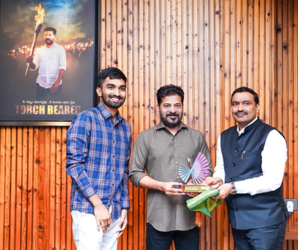 'Vande Bharatam' Initiative Receives Over 25,000 Applications