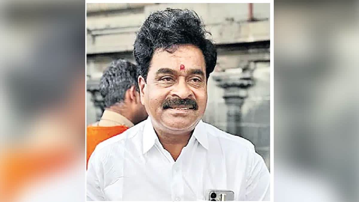 తితిదే డిప్యూటీ ఈవో లోకనాథం అరెస్ట్