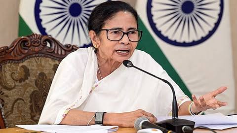 బెంగాల్‌లో సర్‌పై మమతా బెనర్జీ ఆరోపణలు