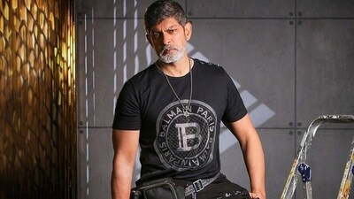 భావోద్వేగ సన్నివేశంలో జగపతిబాబు హైలైట్