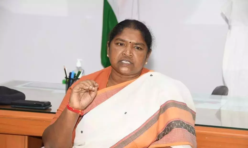 Seethakka Issues Key Directives to Prevent Drinking Water Shortages