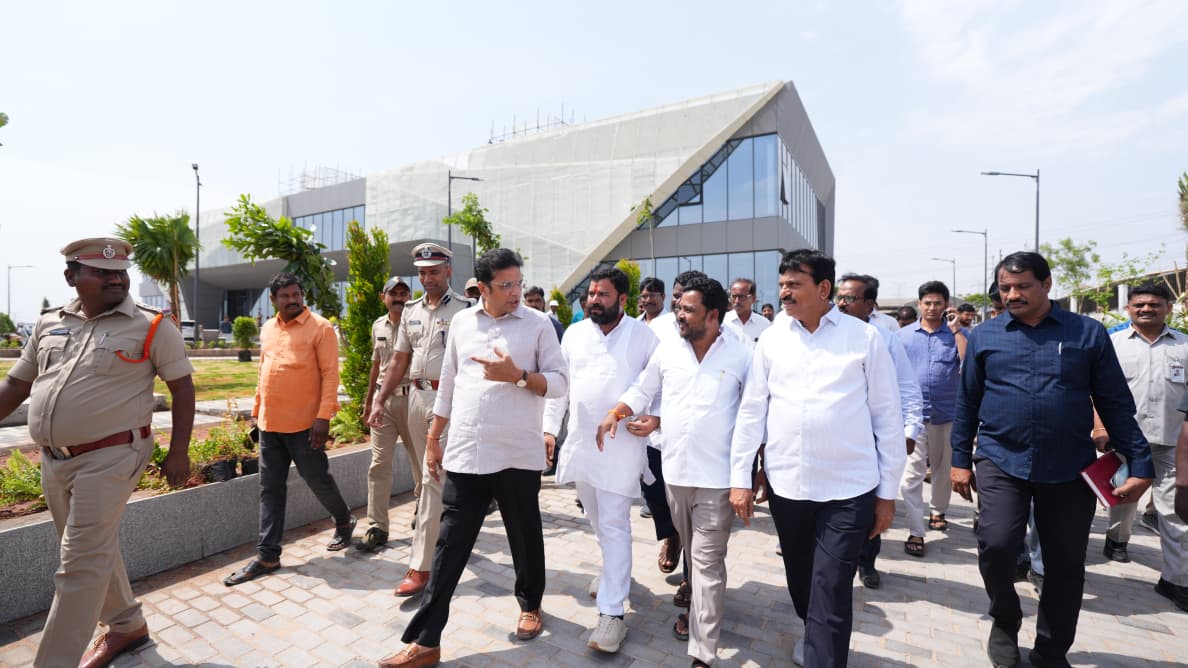 ప్రపంచ స్థాయి నగరంగా రూపుదిద్దుకుంటున్న ఫ్యూచర్ సిటీ