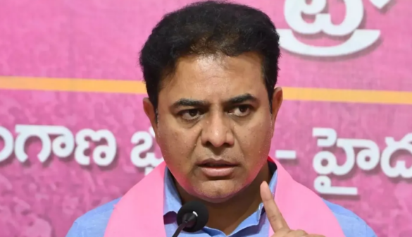 CM should apologize for Metro delay: KTR
