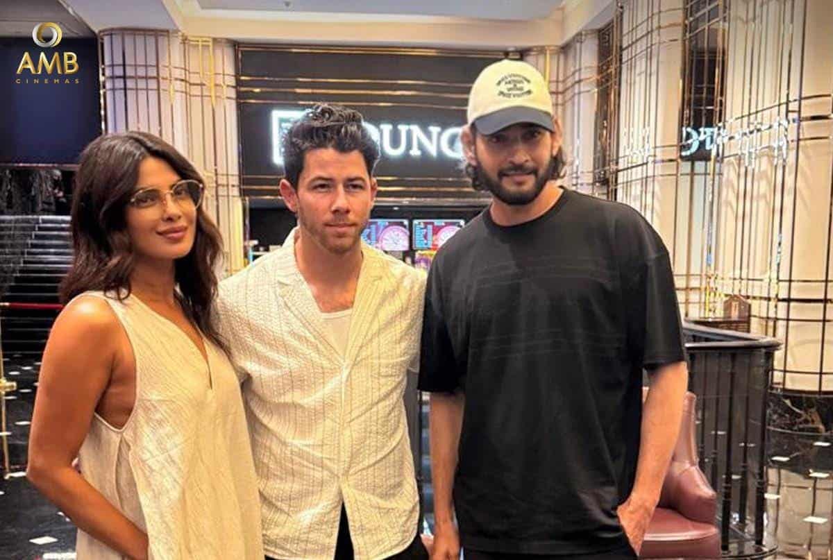 Mahesh Babu, Priyanka Chopra Couple Light Up AMB Cinemas