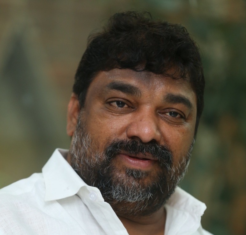 సమస్యలు చర్చలతో పరిష్కరించాలి: నట్టి కుమార్