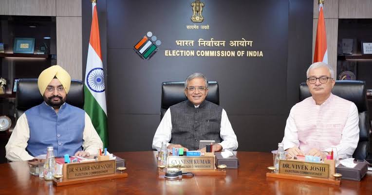 ఎస్‌ఐఆర్‌పై ఈసీ కమిషనర్ల అభ్యంతరాలు