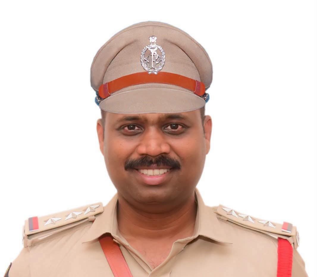 అరెస్ట్ సమయంలో అనుచిత ప్రవర్తన ఆరోపణలు: సీఐ బదిలీ