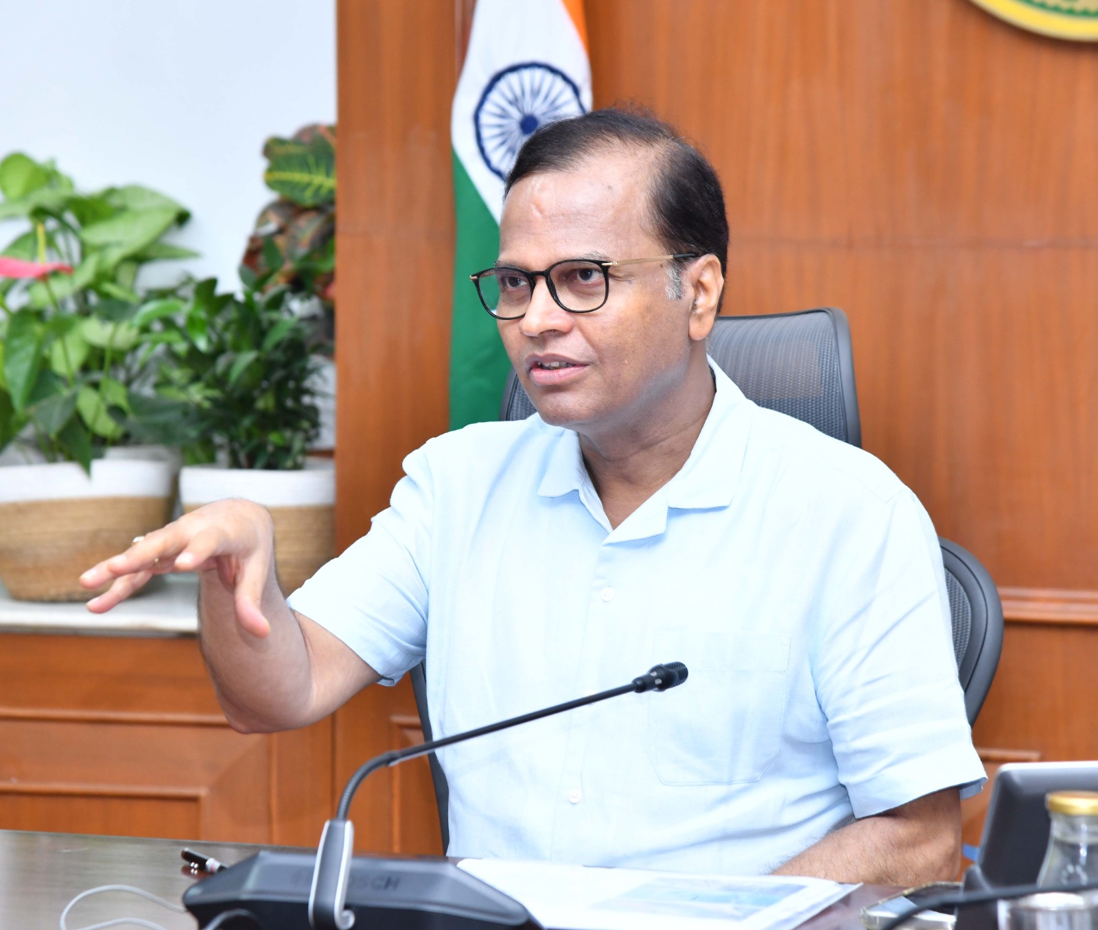 హై స్పీడ్ రైల్ కారిడార్‌పై సిఎస్ సమీక్ష