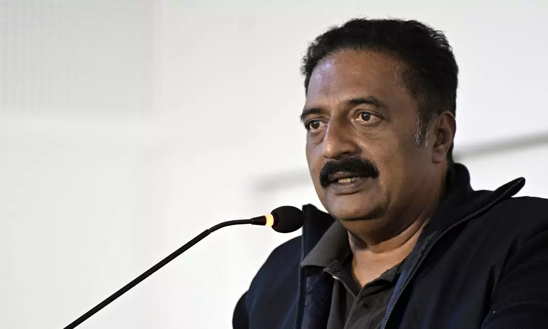 ప్రొఫెసర్ నాగేశ్వరావు కు ప్రకాష్ రాజ్ మద్దతు