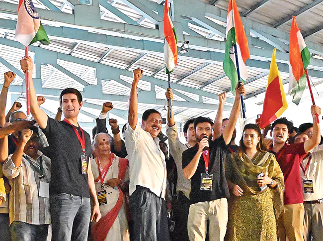 Protest in Bengaluru Demands CEC Gyanesh Kumar’s Resignation