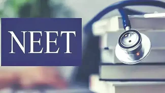 నీట్లో మార్పులకు కేంద్రం అడుగులు..
