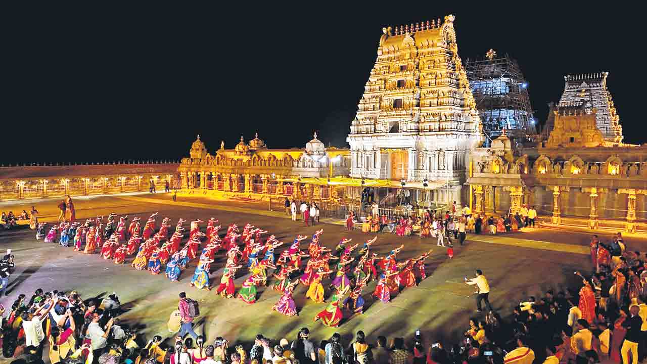 ఈశ్వరమ్మ వ్యాఖ్యల వివాదం, కాంగ్రెస్‌లో కలకలం