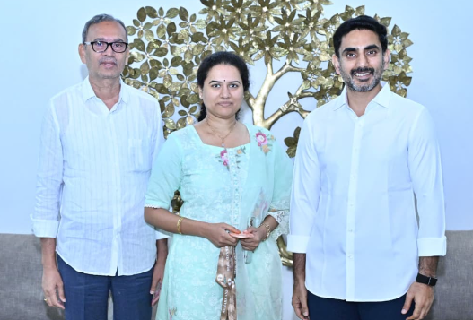 అమరావతిలో చెస్ అకాడమీకి నారా లోకేష్ హామీ.. కోనేరు హంపికి ప్రభుత్వ సహకారం!