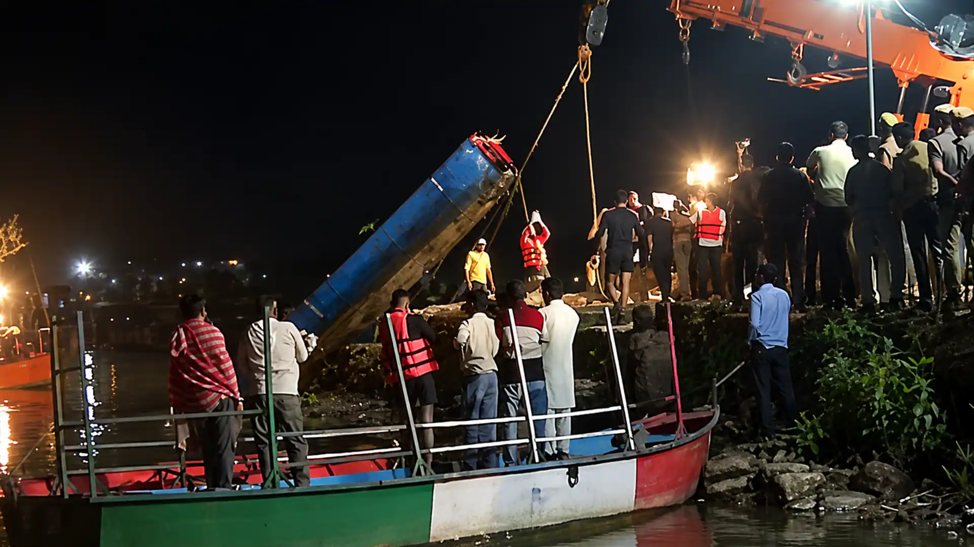 Tragic Boat Accident in Bihar