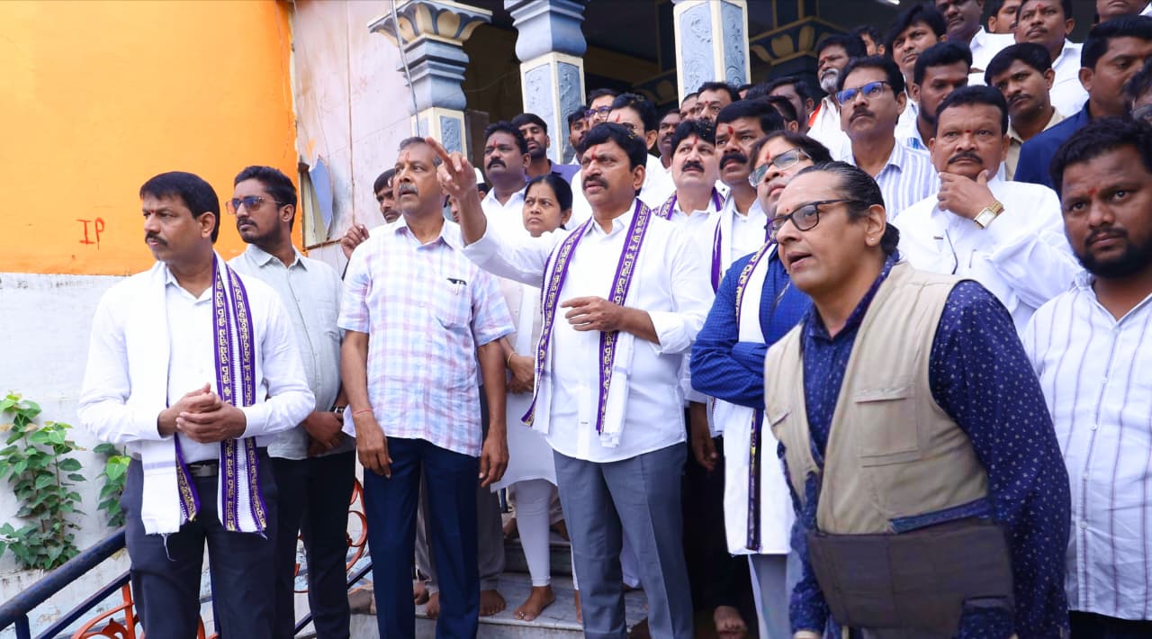 గోదావరి పుష్కరాల లోపే భద్రాద్రి పునరుద్ధరణ పూర్తి చేయాలి: మంత్రి పొంగులేటి